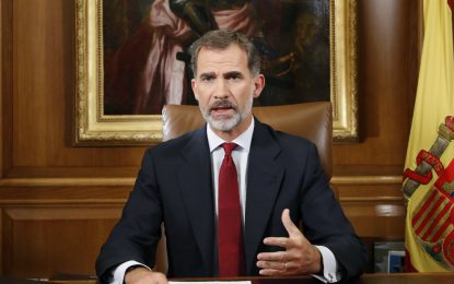 Rey de España llama al Estado a defender orden constitucional en Cataluña