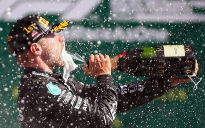 Bottas Le Arrebata La ‘Pole’ A Hamilton En Otro Doblete De Mercedes